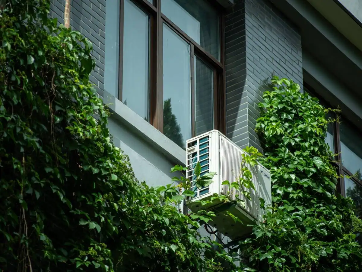 Energy-Efficient Windows and Low-E Glass in Kissimmee, FL